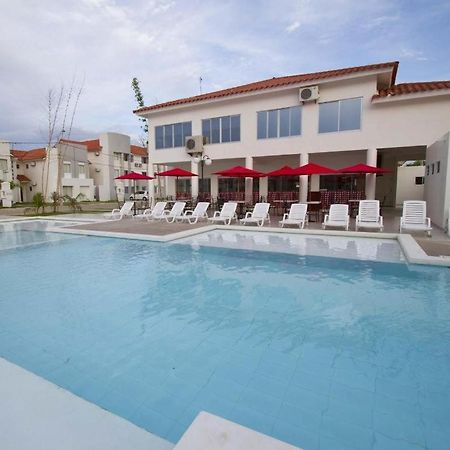 Terranova Suites Santa Cruz de La Sierra Eksteriør billede