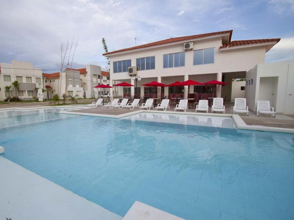 Terranova Suites Santa Cruz de La Sierra Eksteriør billede