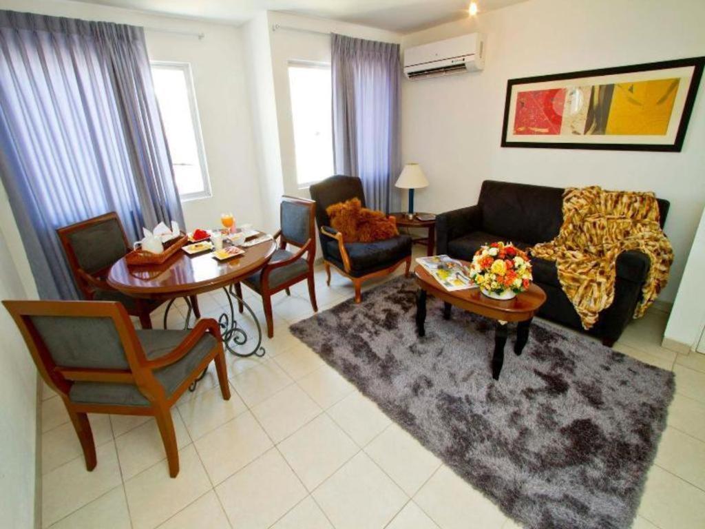 Terranova Suites Santa Cruz de La Sierra Eksteriør billede