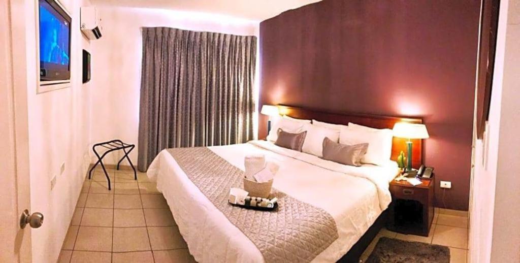 Terranova Suites Santa Cruz de La Sierra Eksteriør billede
